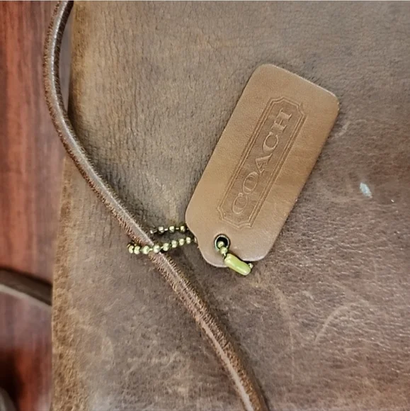 Vintage Coach Shoulder Bag - Picture 9 of 13